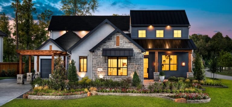 20 Modern Front of the House Lighting Ideas for Curb Appeal, Landscaping and Security