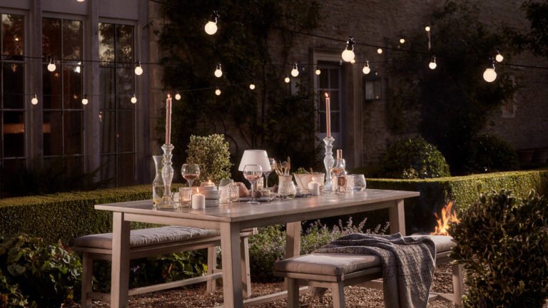 24 Brilliant Outdoor LED Lighting Ideas to Boost Curb Appeal, Landscape Design & Home Security