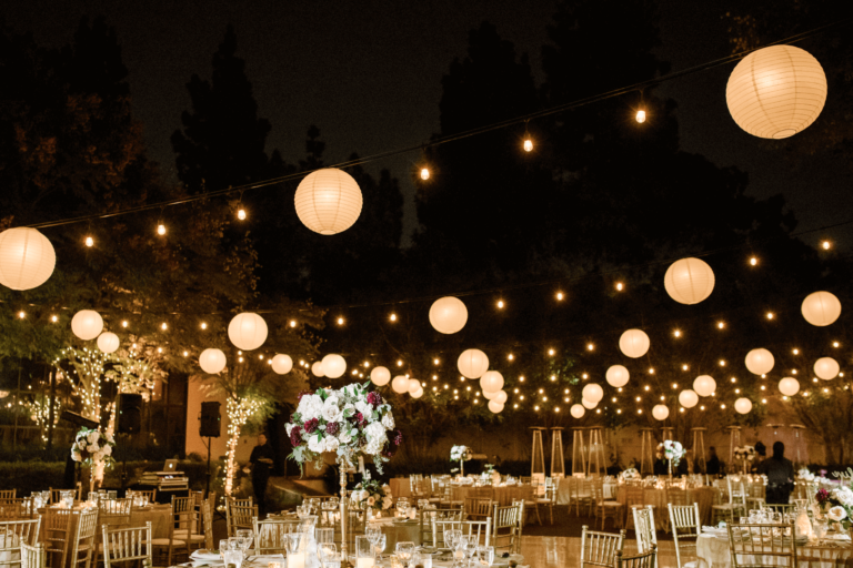 Outdoor Wedding Lighting Inspiration| 30 Elegant Ideas for Magical Ambience