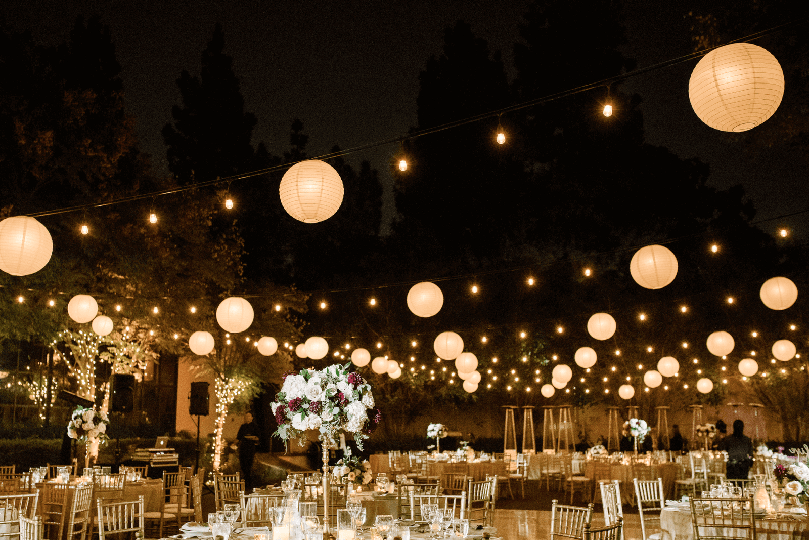 Outdoor Wedding Lighting Inspiration| 30 Elegant Ideas for Magical Ambience